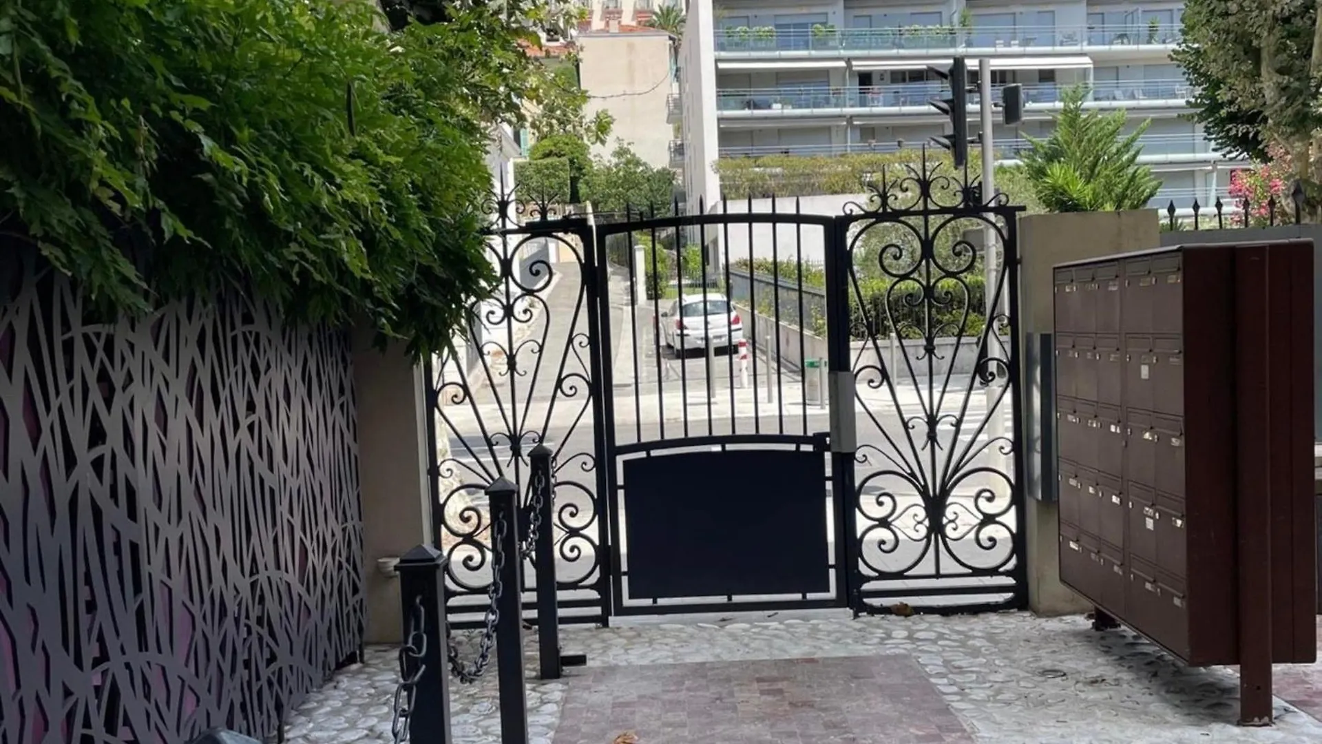 Апартаменты Nice Two-Rooms With Balcony In Ницца