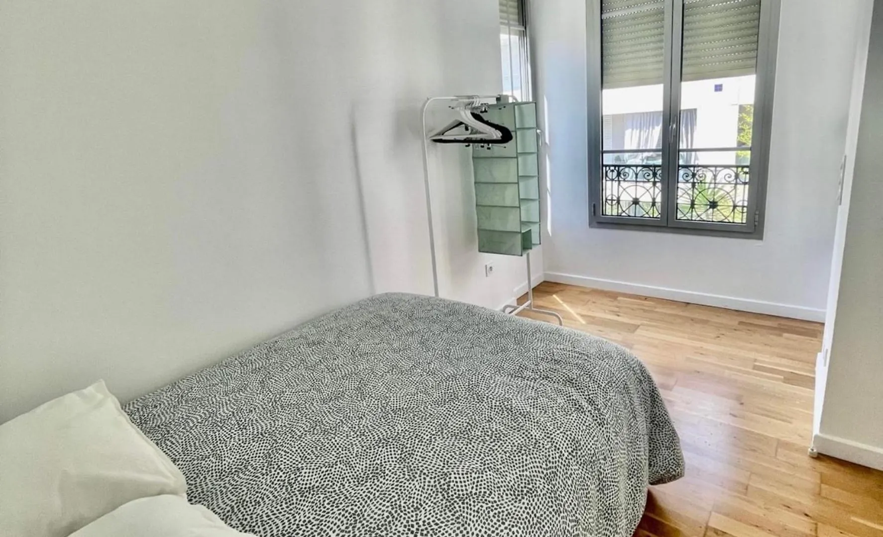 Nice Two-Rooms With Balcony In Nice 0*,